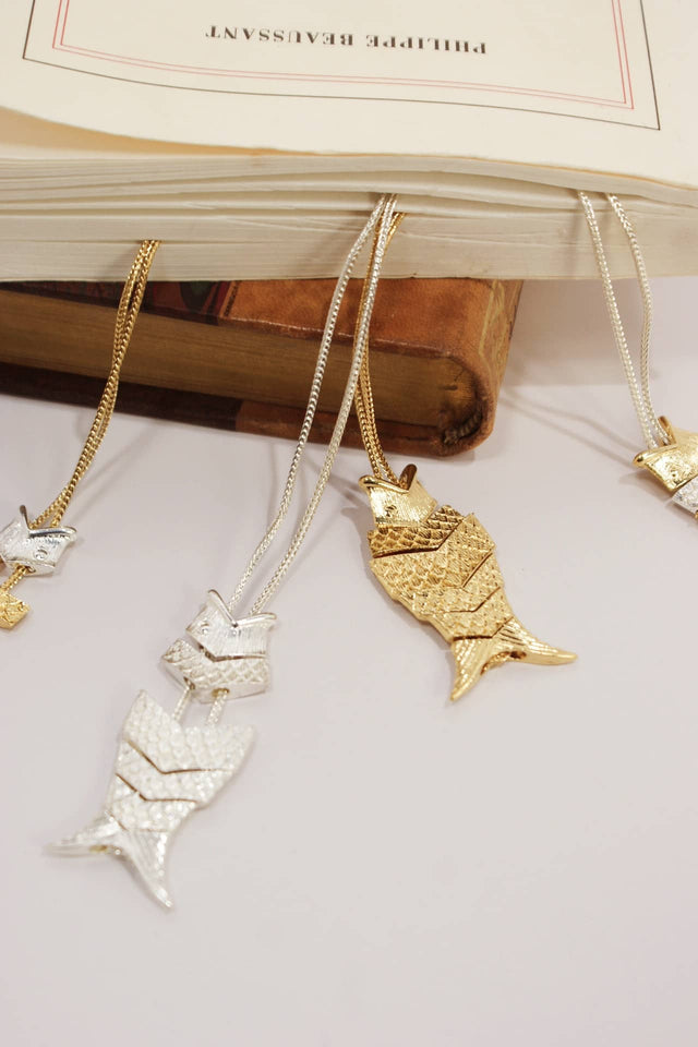 pendentif poisson articulé