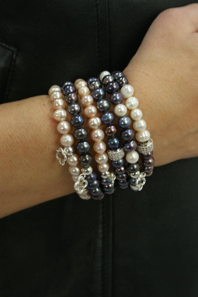 Bracelets de perles de culture blanches noires et roses NEIJE