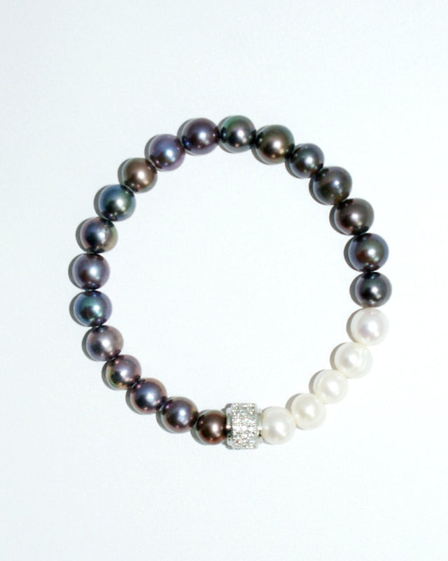 Bracelet with black and white cultured pearls and white gold plating 