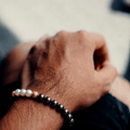 Bracelet Eclipse Perles d'eau douce noires et Or Jaune - NEIJE