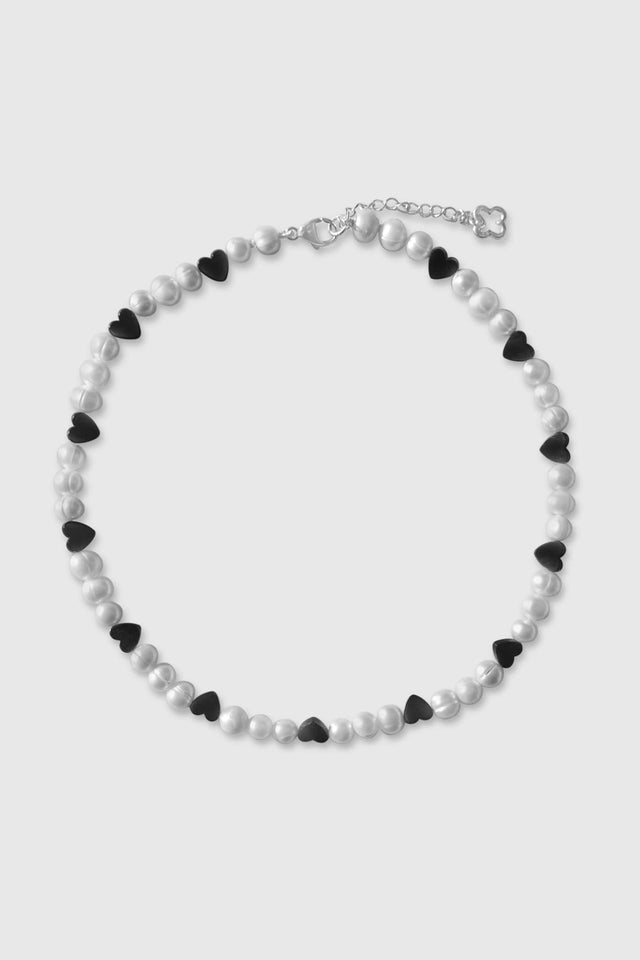 Choker en perle d'eau douce et hematite en coeur