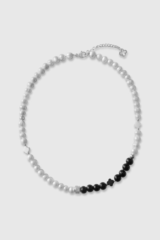 Collier unisexe de perles d'eau douce et onyx